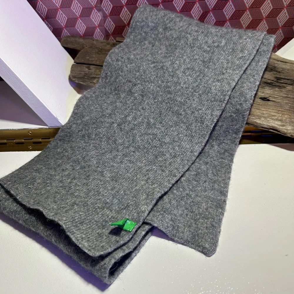 Gray Wool Scarf